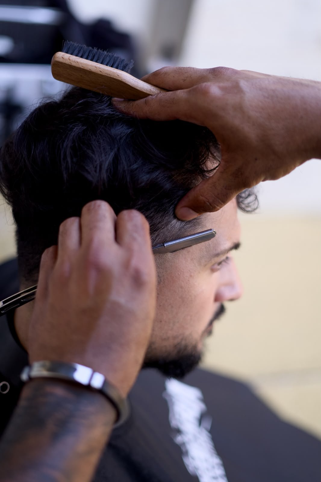 Corte e Sobrancelha Barbearia 021